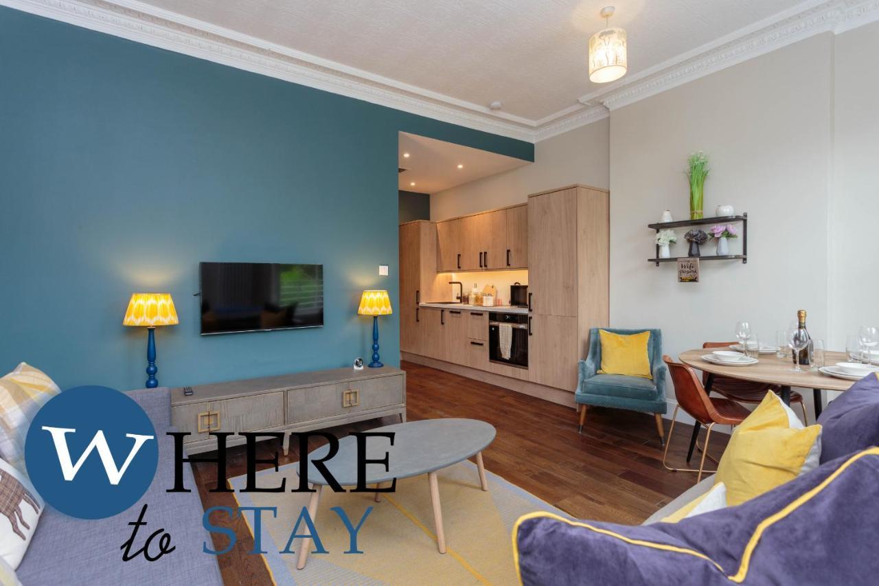 Stylish 2Bed Apartment Underneath Edinburgh Castle Exterior foto