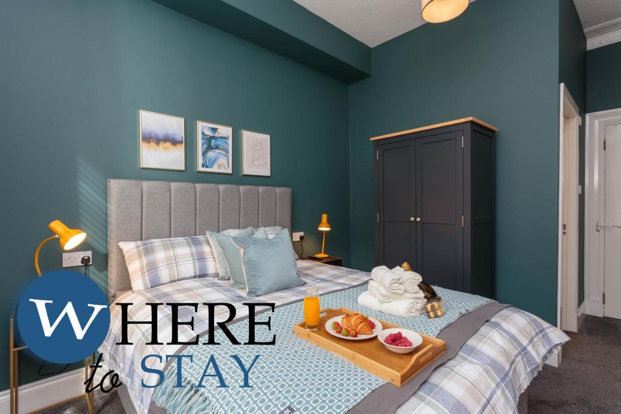 Stylish 2Bed Apartment Underneath Edinburgh Castle Exterior foto