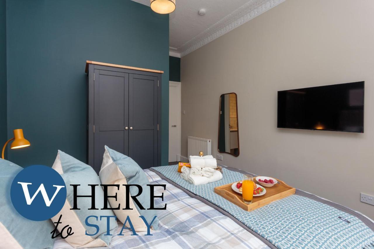 Stylish 2Bed Apartment Underneath Edinburgh Castle Exterior foto